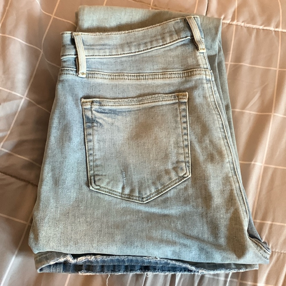 NWOT/the LOFT slim flare/high rise/LightWash/size 8/ 29